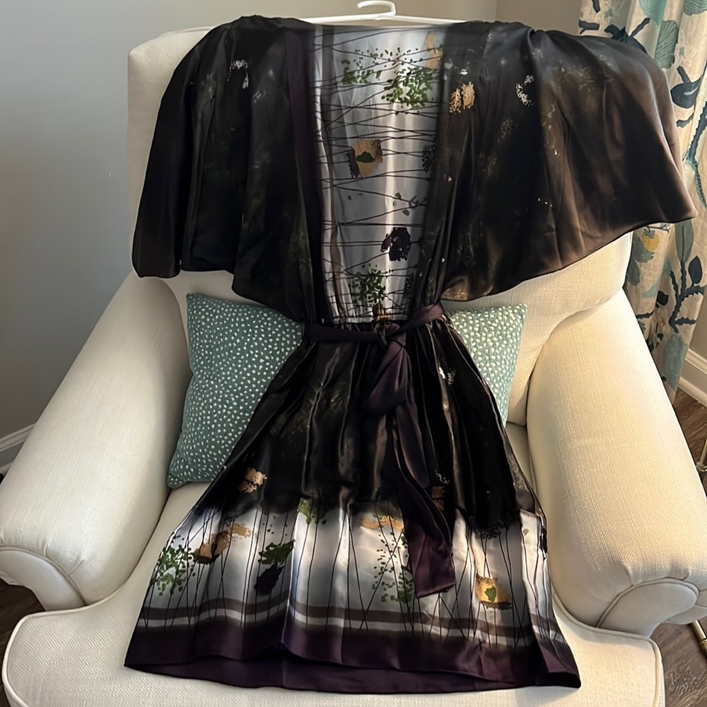 NWOT Never worn! Suzi Chin for Maggie Silk boutique dress. Size 6